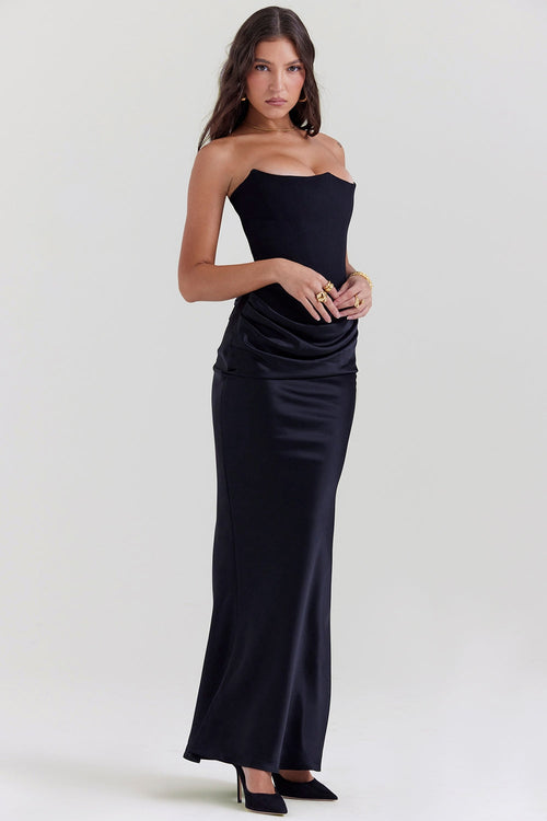 Lilly – The Bustier That Effortlessly Enhances