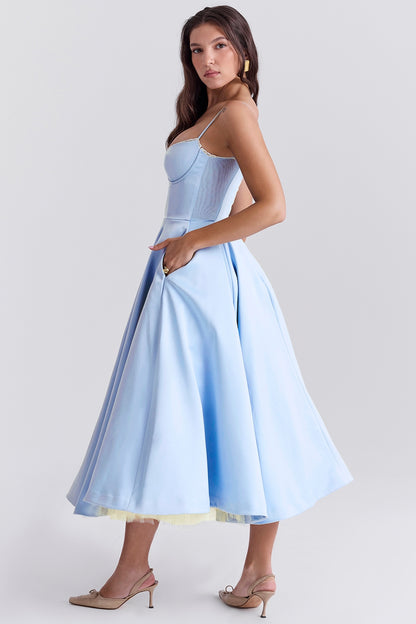 Cindy – Lightness in Couture Version