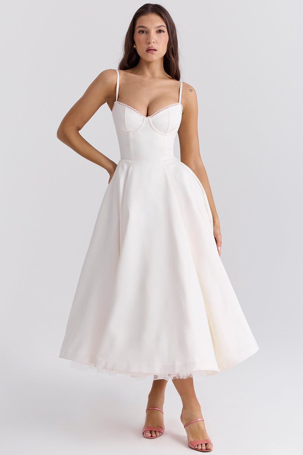 Cindy – Lightness in Couture Version