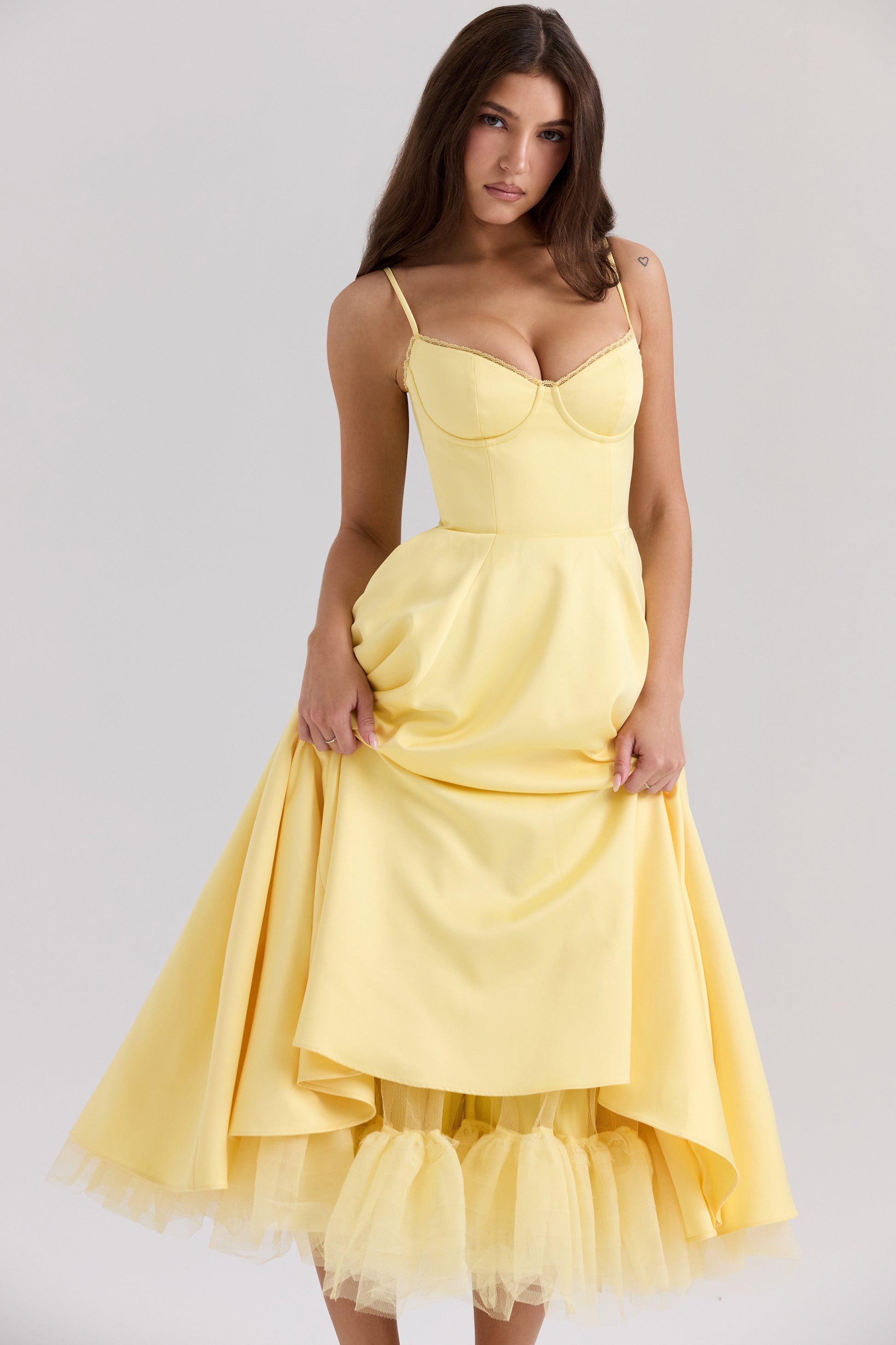 Cindy – Lightness in Couture Version