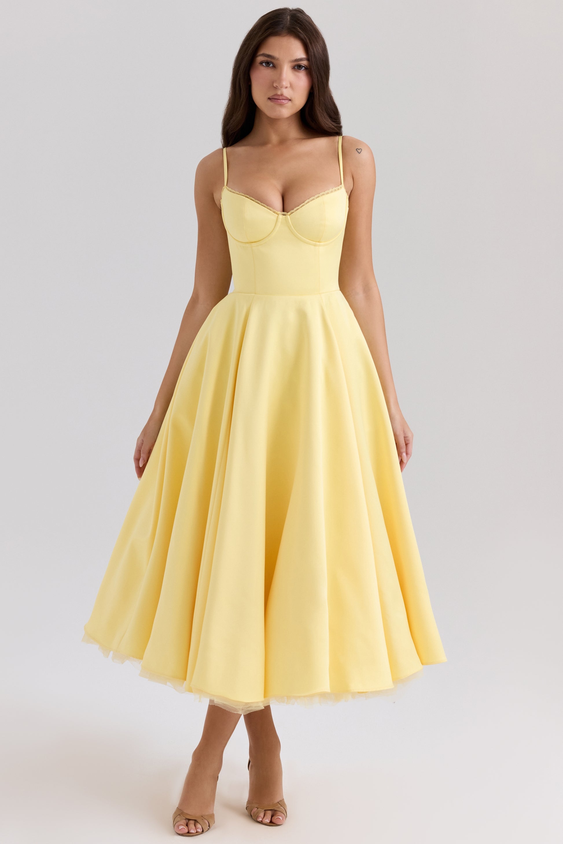 Cindy – Lightness in Couture Version